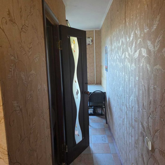 Продается 3 ком кв  8 школа