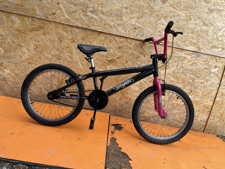 Bicicleta bmx jumpet awesome roti 20”