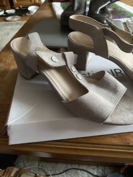 Sandale Salamander 39 noi