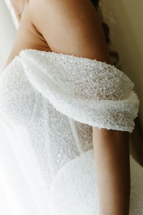 Vand /inchiriez rochie de mireasa creatie Eva Wedding