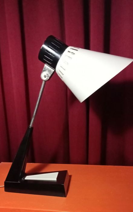 Советские железные настольные лампы