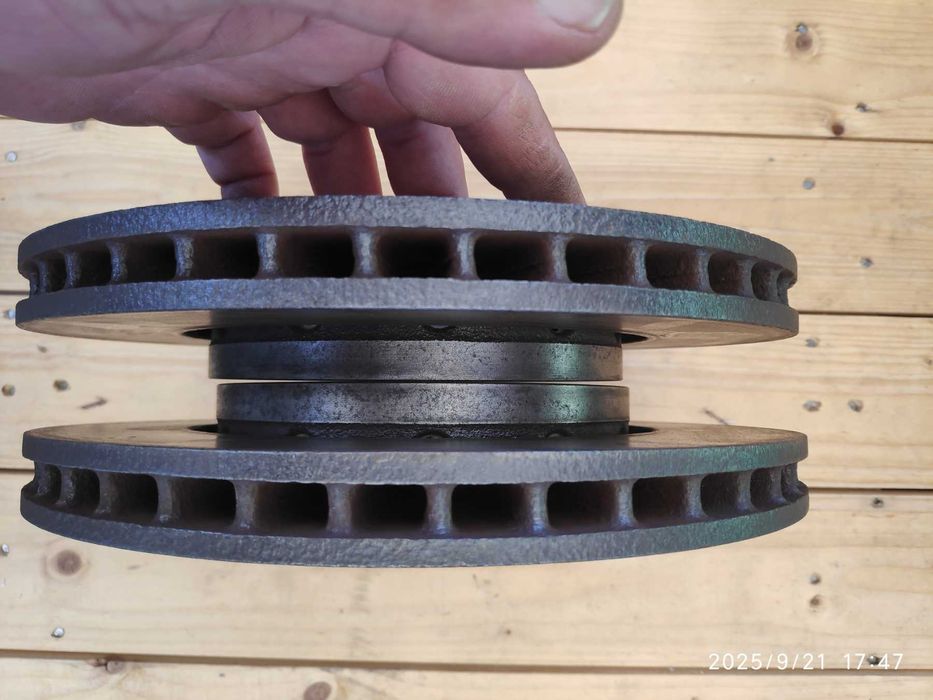 Спирачни дискове  ауди S3 8l