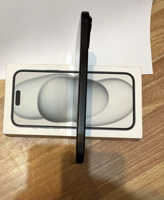 Смартфон Apple iPhone 15 Plus 128Gb черный Айфон 15 плюс