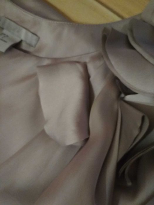 Сатенена рокля на НМ