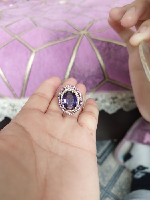 Продаю серебряное кольцо