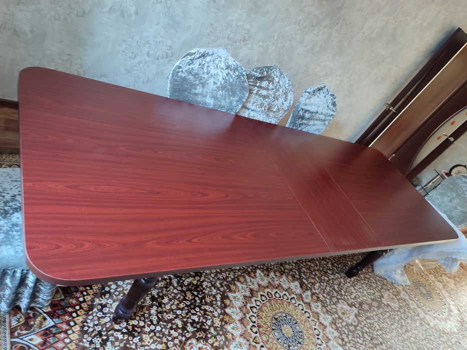 Продам стол для 12 человек