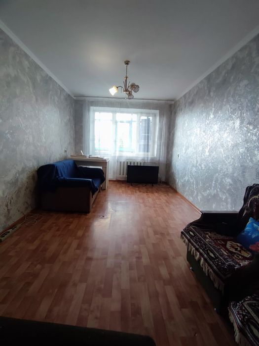 Продам квартиру универмаг 1 ком