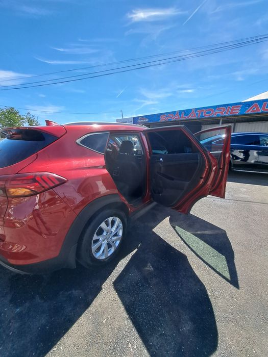 Hyundai tucson 1.6