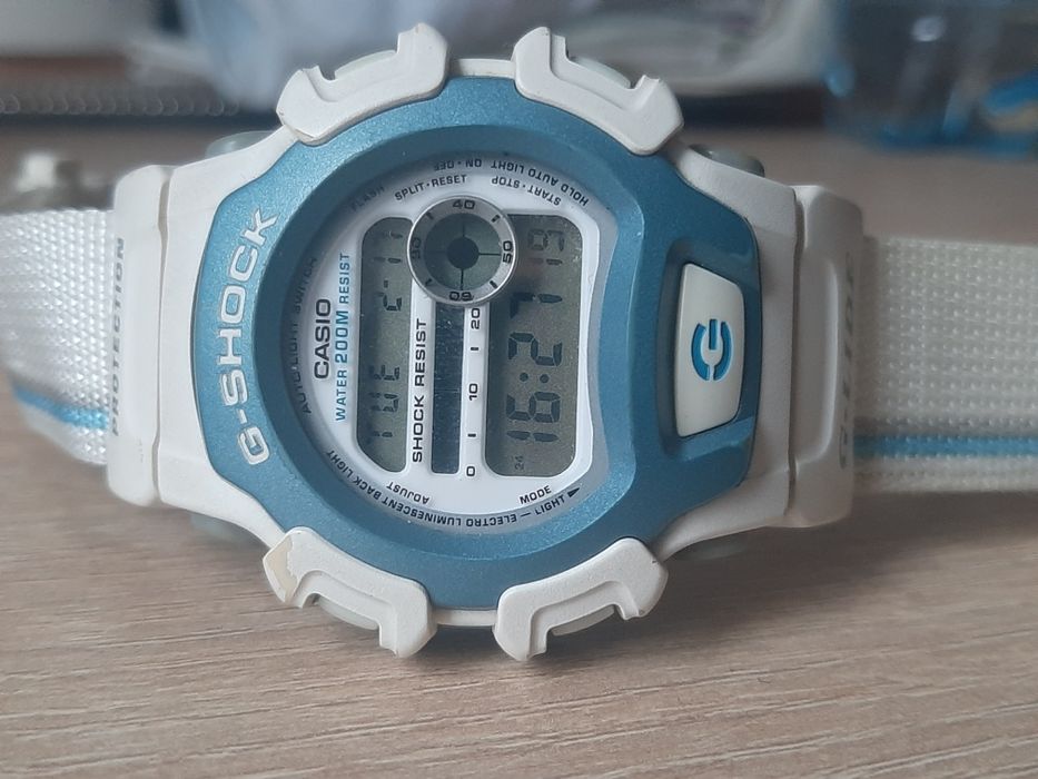 Casio G-Shock G-Lide DW-004 (1998)