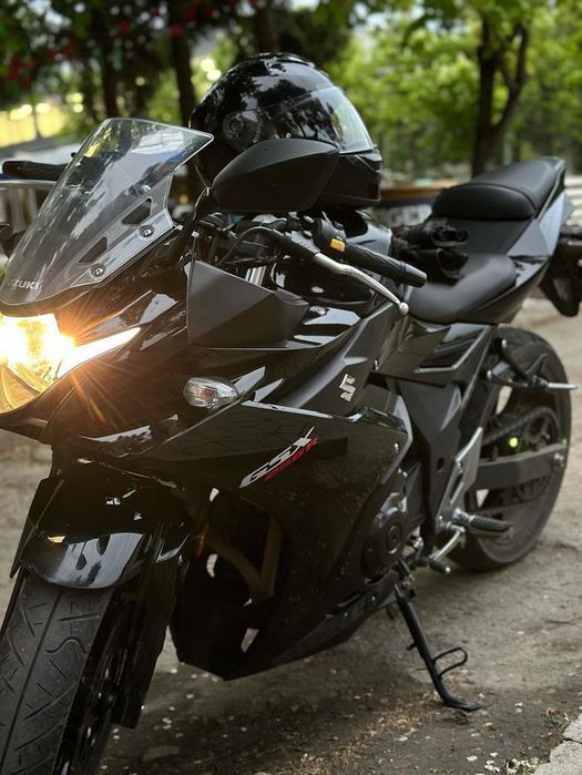 Suzuki GSX250R original moto 2021 yil