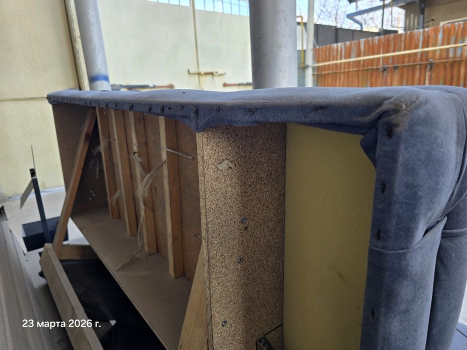 Отдам даром 2 (два) дивана