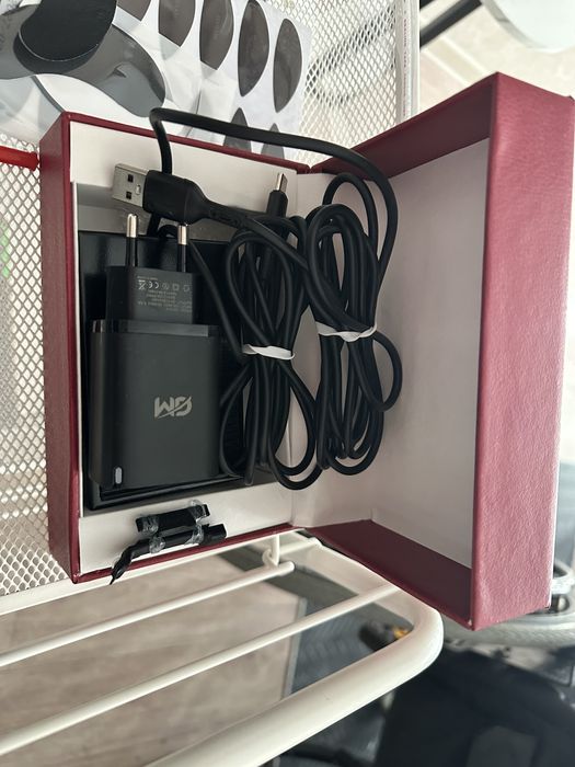 продам новый лэд насалка на пинцет