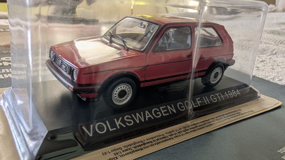 Deagostini WV Golf 2 MK2 колекционерско списание
Колекционерско списан