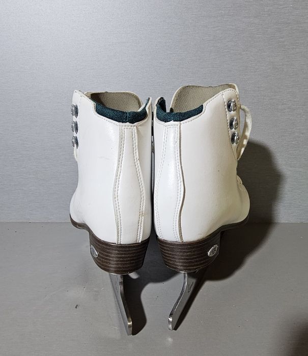 Patine 3005 gheata    patinaj artistic  Riedell Emerald  marime 33,5   (  22  cm lungime interioara).