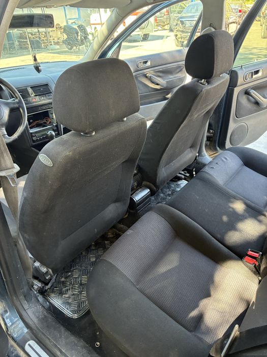 Golf 4 1.6 2000г НА ЧАСТИ