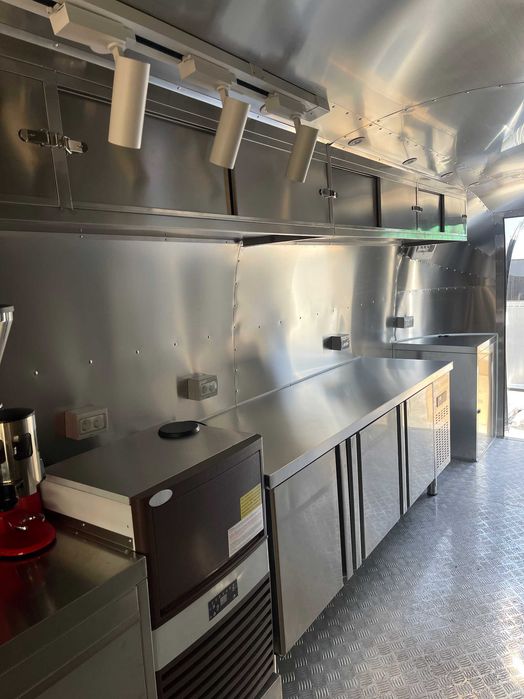 Каравана за бързо хранене- ремарке food truck