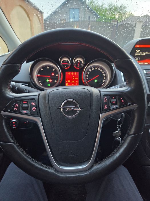OPEL Zafira 2015 — imagine 5