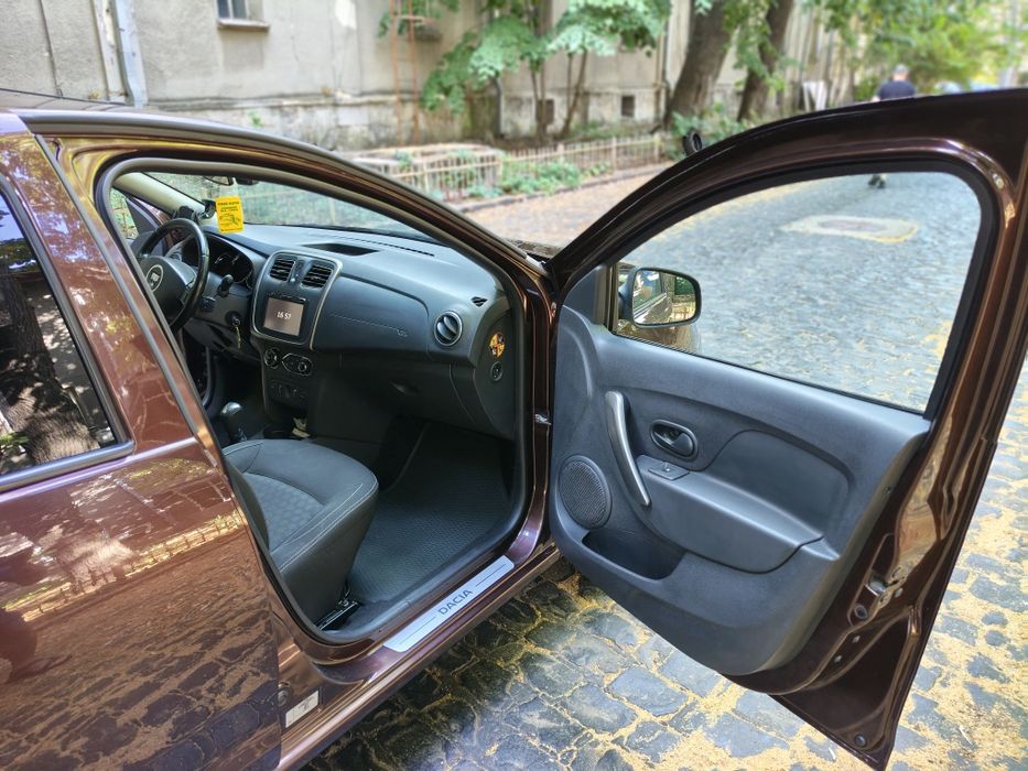 Vând Dacia Sandero 1.5 Dci