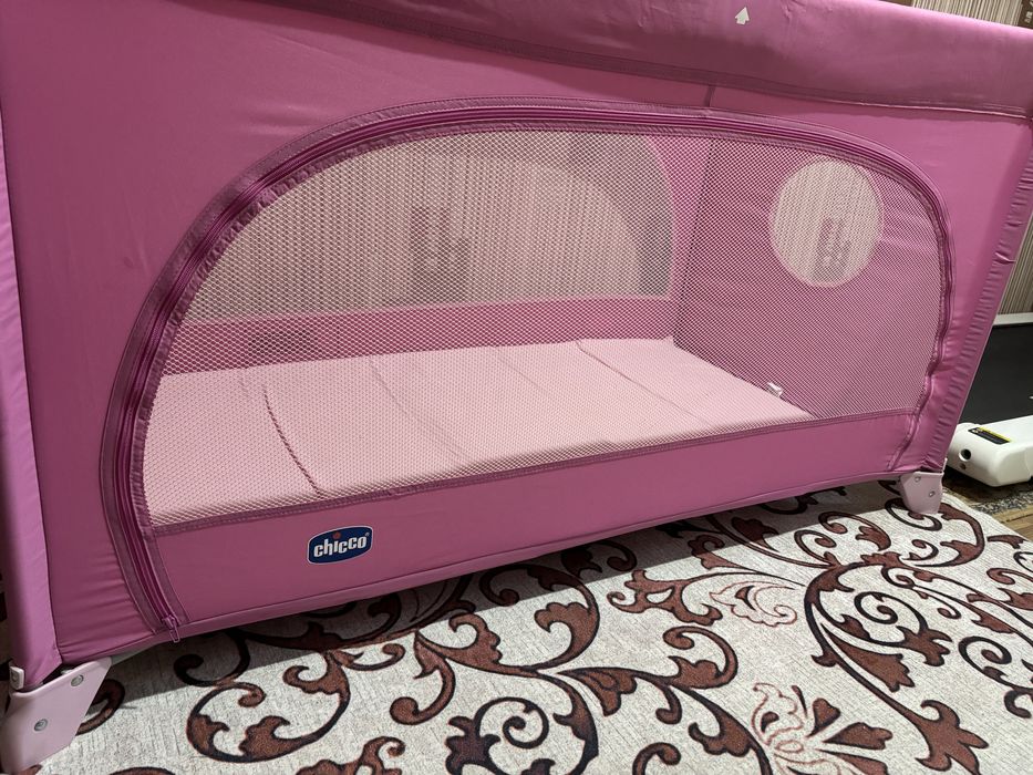 Кроватка манеж Chicco easy sleep