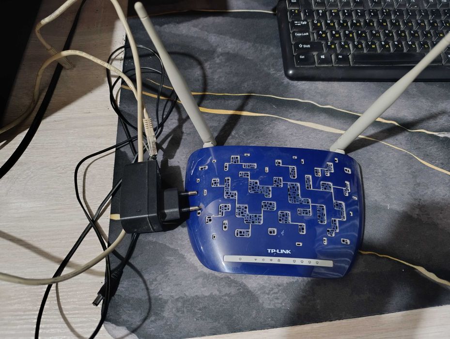 WiFi роутер TP-Link TD-W8960N б/у