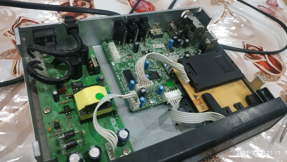 Тюнер отау істемейді.