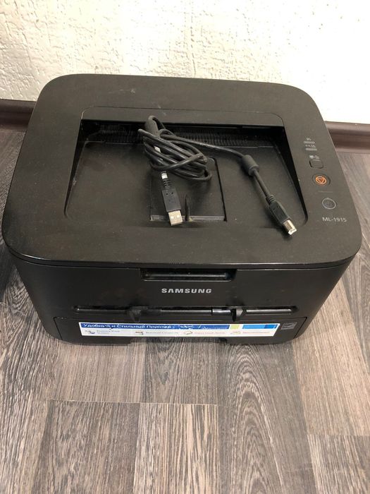 Компьютер системный блок hp  принтер клавиатура мышь полный комплект