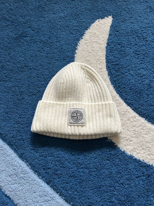 Шапка Stone Island