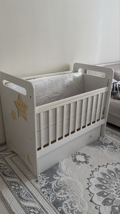 Продам детскую кроватьку, манеж