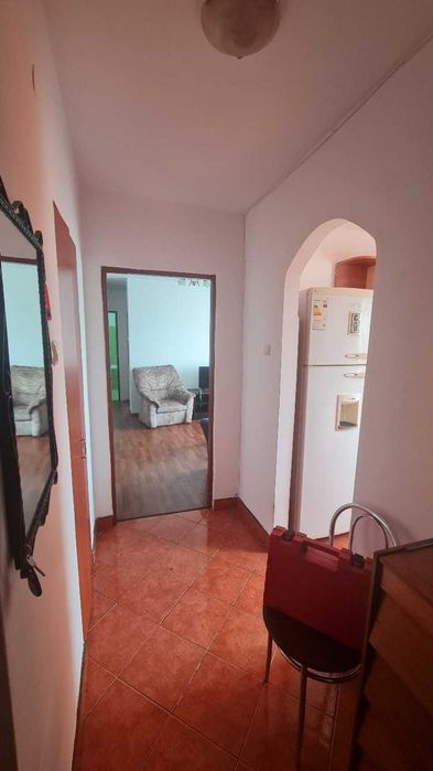 Inchiriez apartament 2 camere  Delavrancea