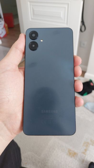 Samsung A06 продам срочно