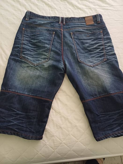 Мъжки панталони капри