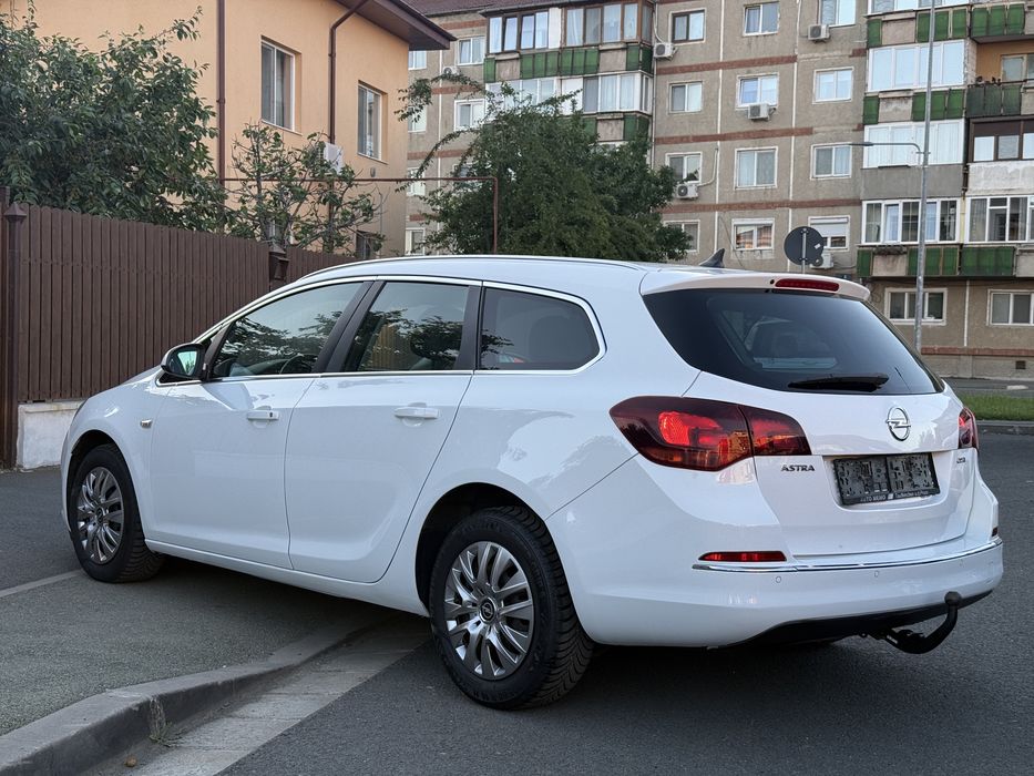 OPEL Astra 2014 — imagine 4