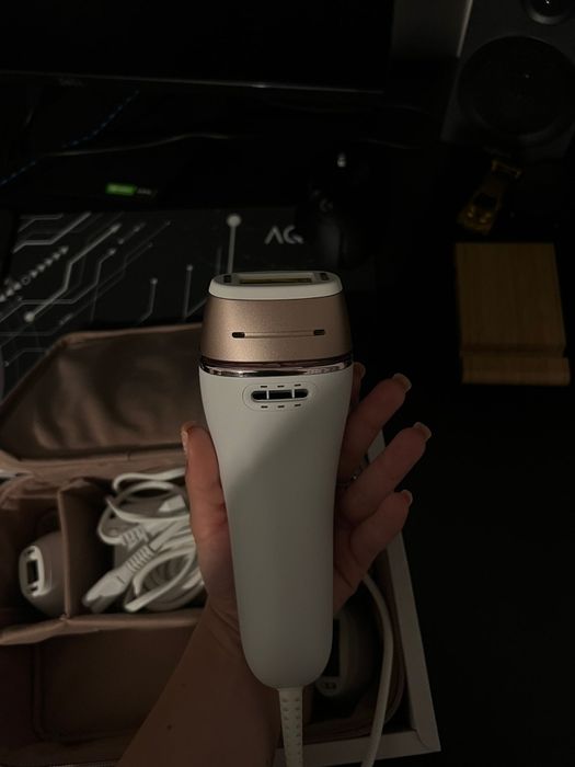 DOAR DESIGILAT, NEFOLOSIT, OFER FACTURĂ SI GARANTIE!!!  Epilator IPL Braun Skin iExpert PRO 7 PL7253 Tehnologie Skin iExpert