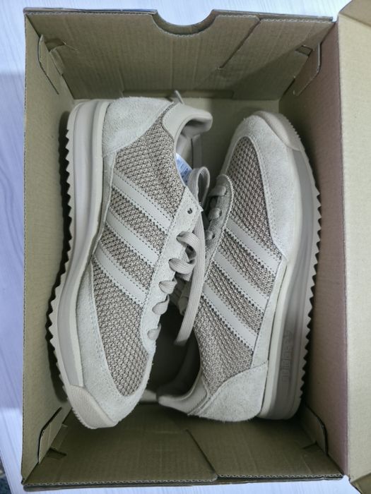 Кроссовки Adidas оригинал