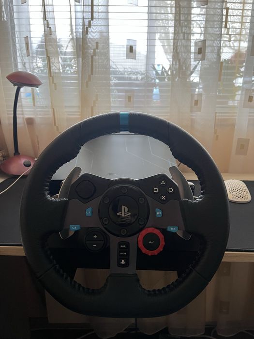 Геймарски волан Logitech G29