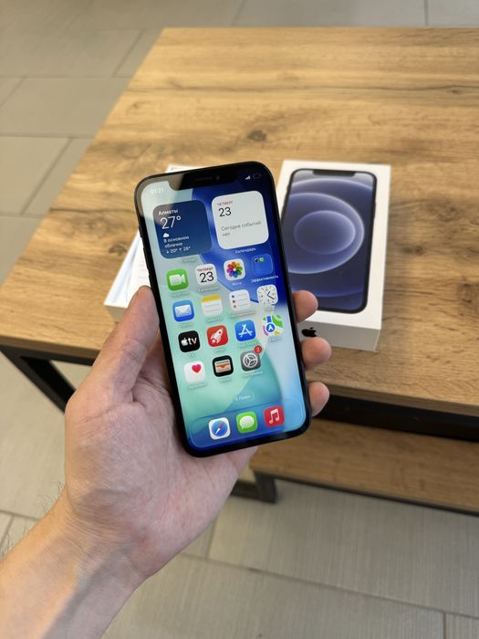 Iphone 12 с документами продам