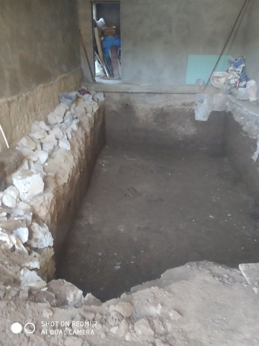 Urachi  qazish  ishlari