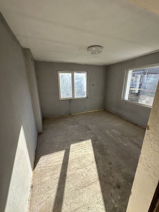 Продава се Къща в Асеновград - 85 кв.м за 1122 €/кв.м - Снимка #4