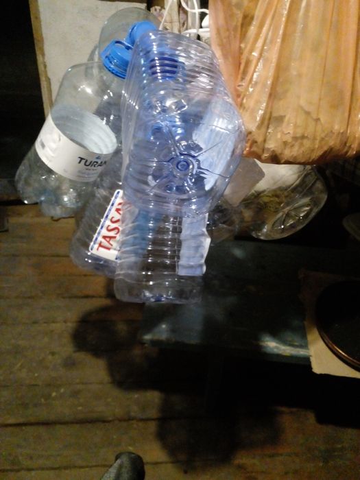 Баклашки 5и 6 литровые