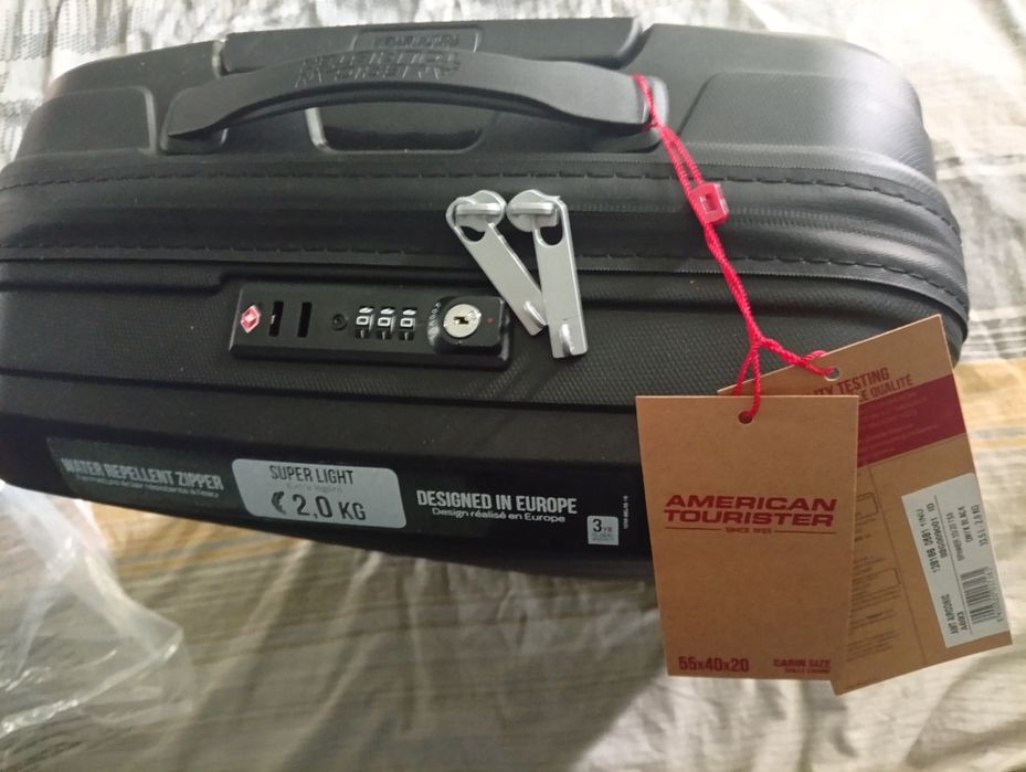 Куфър American tourister Onyx Black