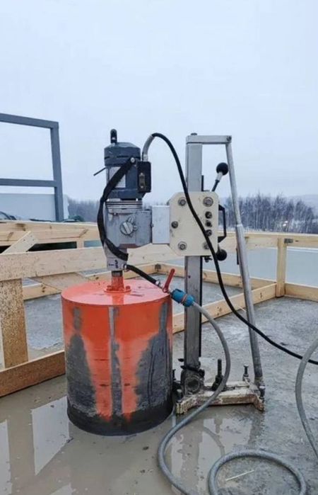 Almazniy bur Beton teshish