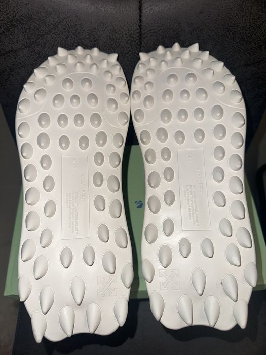 Off-White Odsy-1000
