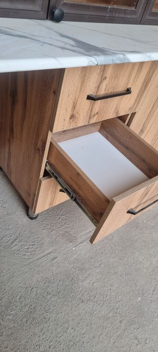 Кухонный гарнитура