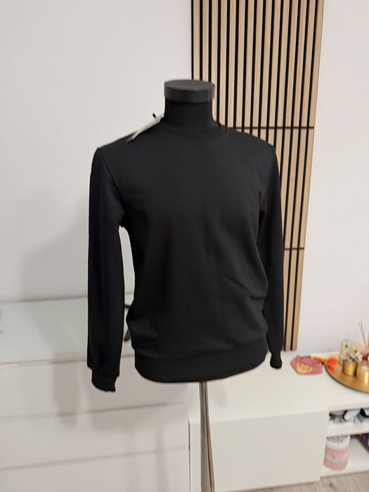 Bluza barbat casual neagra cu eticheta