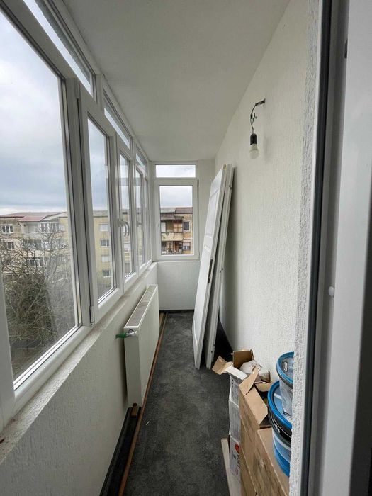 vand apartament str.botizului nr55 60mp etaj 4/4