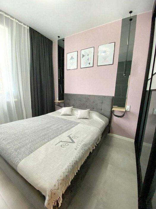 Сдаю светлую 2х ком. 7/10: ЖК Казахстан, ор-р метро Минор (Р3)