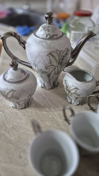 Чайный сервиз, на 6 персон