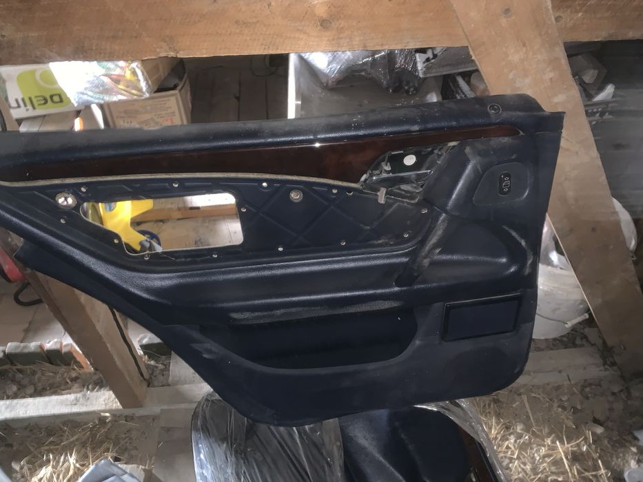 Продам общивки для дверей 4шт w210