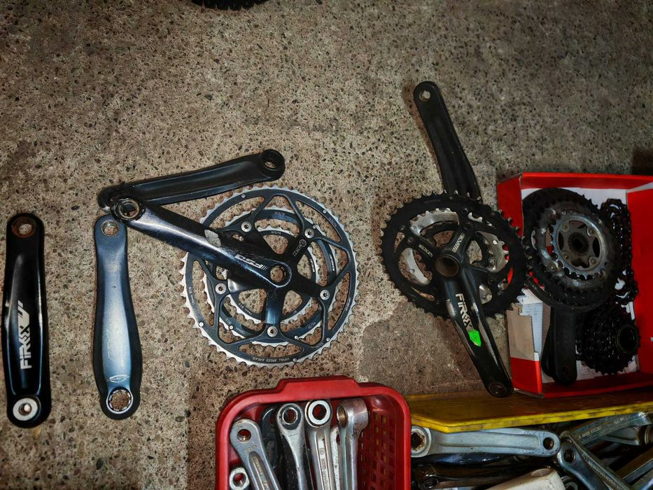 Angrenaj si brat pedalier bicicleta clasica si mtb, foi si suruburi