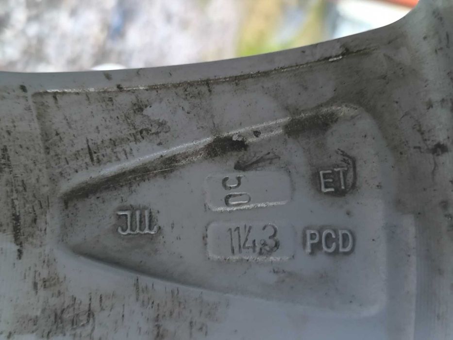 Лети джанти 17 " DEZENT ET50 5x114.3